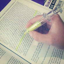 Load image into Gallery viewer, Syringe Highlighters
